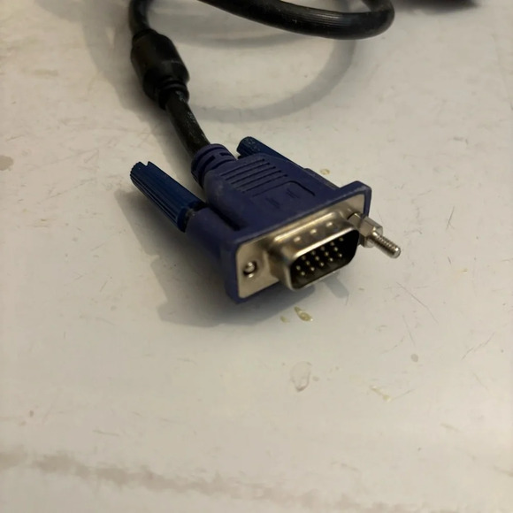 KVM Switch USB 2.0 Model MT-201UK 2 port console with  1.5 metre cable - Picture 9 of 13